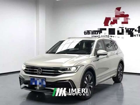 2022 Volkswagen Tiguan L 330TSI Automatic FWD R-Line Comfort Edition