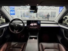 Tesla Model Y Rear-Wheel Drive - ფოტო 10