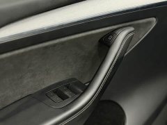 Tesla Model Y Rear-Wheel Drive - ფოტო 14