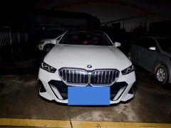BMW 5 Series 530Li Premier M Sport Package - ფოტო 2