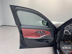 BMW 3 Series 330Li M Sport Night Edition Package - ფოტო 19