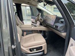 Li Auto MEGA Ultra Smart Refresh Edition - ფოტო 8