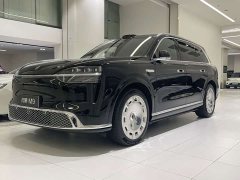 AITO M9 Extended Range Ultra 6-Seater - ფოტო 1
