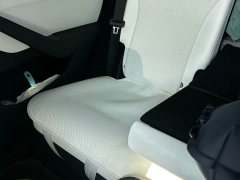 Tesla Model Y Long Range All-Wheel Drive Launch Edition - ფოტო 5