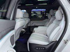 NIO ES8 75kWh Executive - ფოტო 9