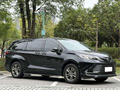 Toyota Sienna 2.5L Hybrid AWD Premium - ფოტო 5