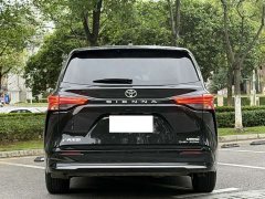Toyota Sienna 2.5L Hybrid AWD Premium - ფოტო 8