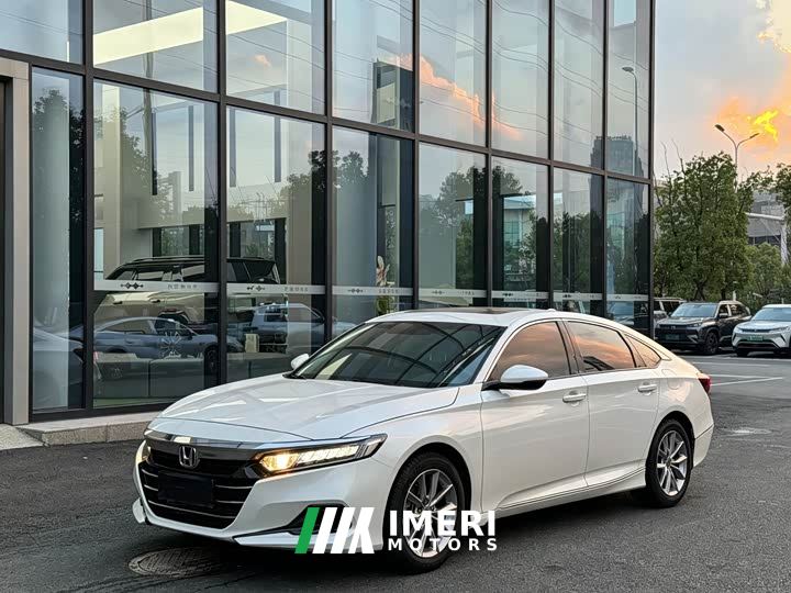 Honda Accord 260TURBO Luxury Edition