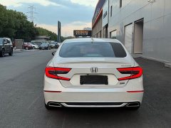 Honda Accord 260TURBO Luxury Edition - ფოტო 17