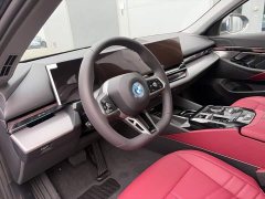 BMW i5 Facelift eDrive 35L M Sport Package - ფოტო 11