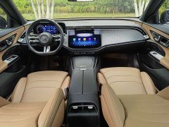Mercedes-Benz E-Class E 300 L Fashion Sport Edition - ფოტო 10