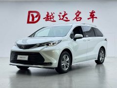 Toyota Sienna 2.5L Hybrid Comfort Edition - ფოტო 1