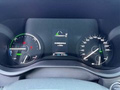 Toyota Sienna 2.5L Hybrid Comfort Edition - ფოტო 12