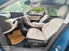 IM Motors Zhiji LS6 Lingxi Intelligent Driving Edition - ფოტო 8