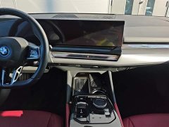 BMW i5 eDrive 35L M Sport Package - ფოტო 14