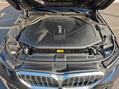 BMW i5 eDrive 35L M Sport Package - ფოტო 9