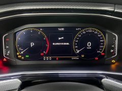 Volkswagen Touran 200TSI DSG Smart Connected Edition - ფოტო 11
