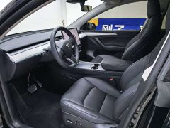 Tesla Model Y Rear-Wheel Drive - ფოტო 6