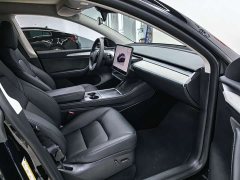 Tesla Model Y Rear-Wheel Drive - ფოტო 9