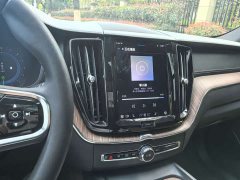 Volvo XC60 B5 AWD Smart Remote Luxury Edition - ფოტო 9