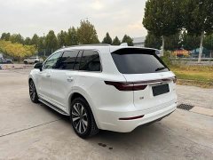 Li Auto ONE Extended Range 6-Seater - ფოტო 11