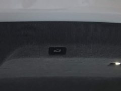 Lotus Premiere Limited Edition - ფოტო 3