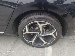 Volkswagen Passat 330TSI Starry Sky Elite - ფოტო 9