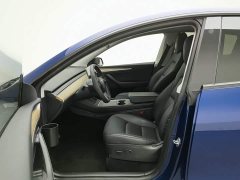 Tesla Model Y Long Range All-Wheel Drive - ფოტო 10
