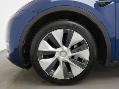 Tesla Model Y Long Range All-Wheel Drive - ფოტო 17