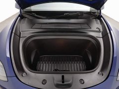 Tesla Model Y Long Range All-Wheel Drive - ფოტო 6