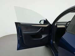 Tesla Model Y Long Range All-Wheel Drive - ფოტო 8