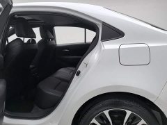 Toyota Corolla 1.8L CVT Sport - ფოტო 15