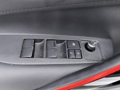 Toyota Corolla 1.8L CVT Sport - ფოტო 9