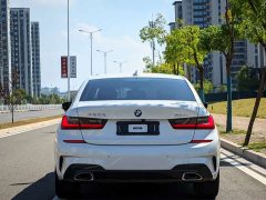 BMW 3 Series 325i M Sport Package - ფოტო 4