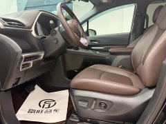 Toyota Gravia 2.5L Hybrid Flagship ULTRA Edition - ფოტო 4