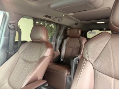 Toyota Gravia 2.5L Hybrid Flagship ULTRA Edition - ფოტო 8