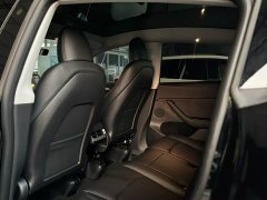 Tesla Model Y Rear-Wheel Drive - ფოტო 4