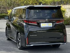 Toyota Vellfire Crown Hybrid 2.5L Executive Premier Edition - ფოტო 4