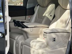 Toyota Vellfire Crown Hybrid 2.5L Executive Premier Edition - ფოტო 9