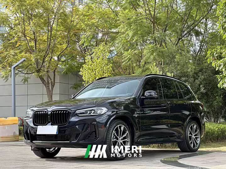 BMW X3 xDrive30i Premier M Night Package