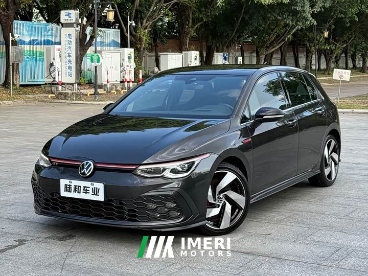 Volkswagen Golf GTI 380TSI DSG GTI - ავტომობილი ჩინეთიდან