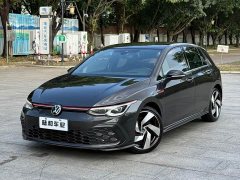 Volkswagen Golf GTI 380TSI DSG GTI - ფოტო 1