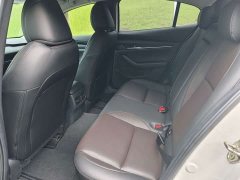 Mazda3 Axela 2.0L Automatic Elegant Edition - ფოტო 9