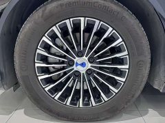 Denza D9 DM-i 980 Four-Wheel Drive Premium - ფოტო 3