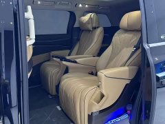 Denza D9 DM-i 980 Four-Wheel Drive Premium - ფოტო 7