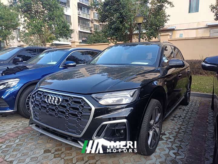 Audi Q5L 45T Luxury Elegance - ავტომობილი ჩინეთიდან