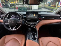 Toyota Camry Hybrid Luxury - ფოტო 11