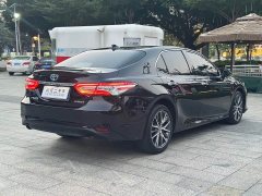 Toyota Camry Hybrid Luxury - ფოტო 13