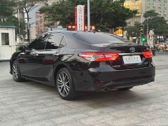 Toyota Camry Hybrid Luxury - ფოტო 15