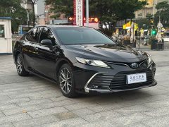 Toyota Camry Hybrid Luxury - ფოტო 3